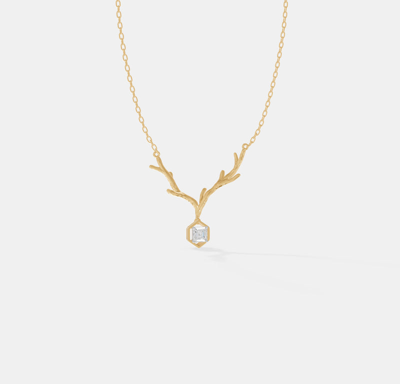 The Willow Solitaire Pendant